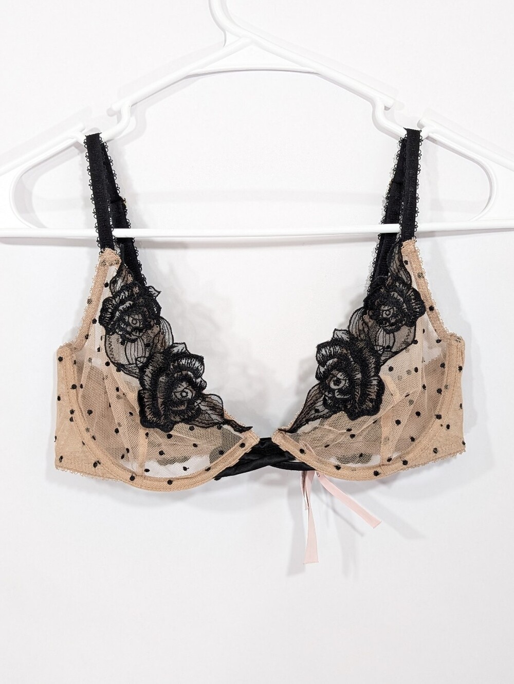 Victoria's Secret Very Sexy Demi Bra 32D Women Sheer Underwire polka dot VS
